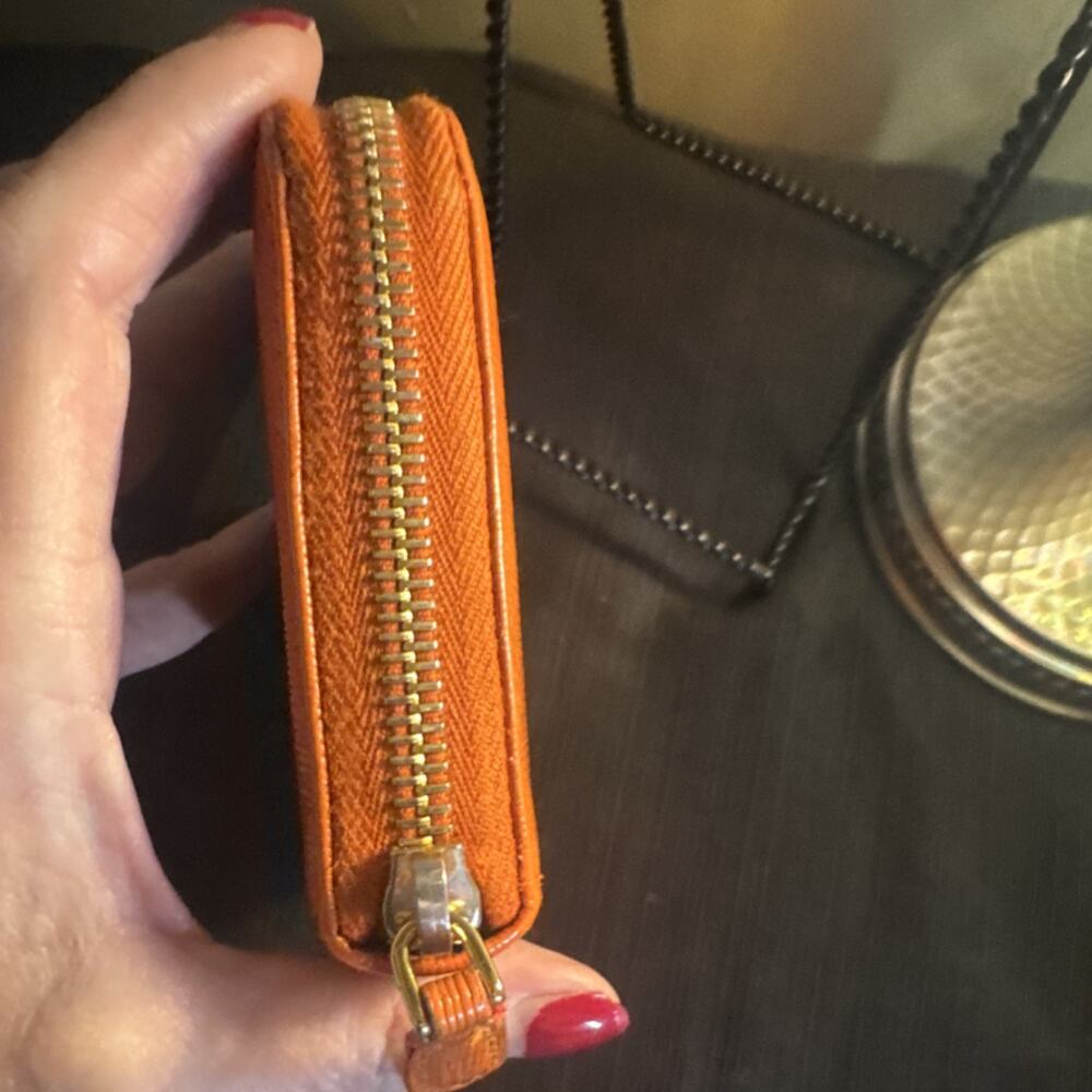 PRADA Soffiano Leather Zippy Wallet Papaya All Inclusive -box, Authenticity Card - Picture 4 of 14
